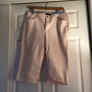 Lee Riders mid rise capris